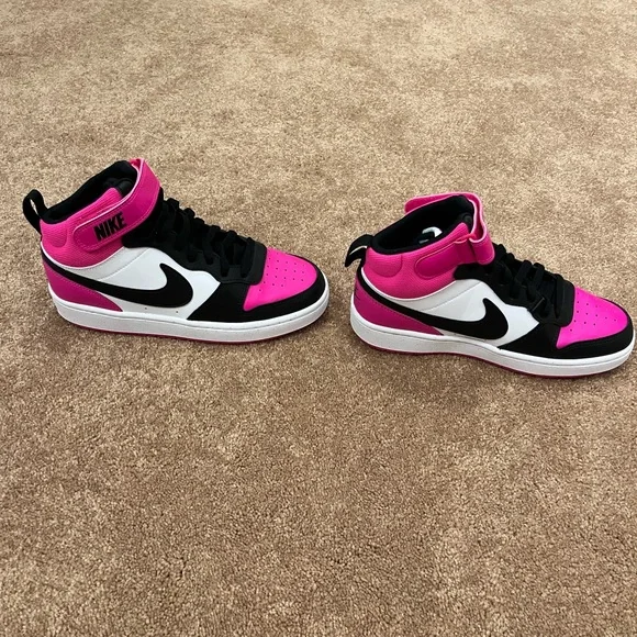 NWOB! Nike Court Borough Mid 2 Pink and Black Sneakers Youth Size 6. - Picture 4 of 8